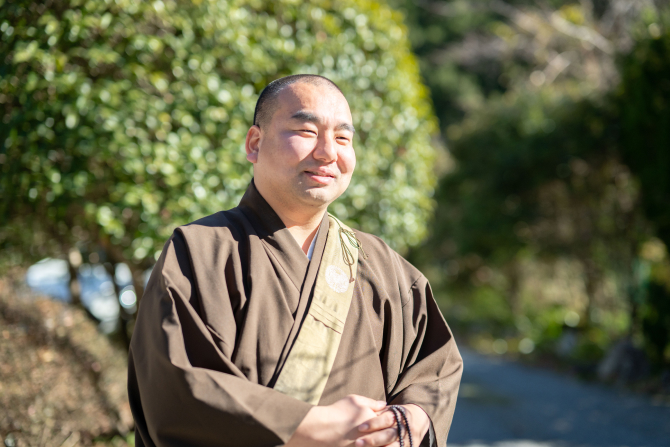 望月亮徳さん2