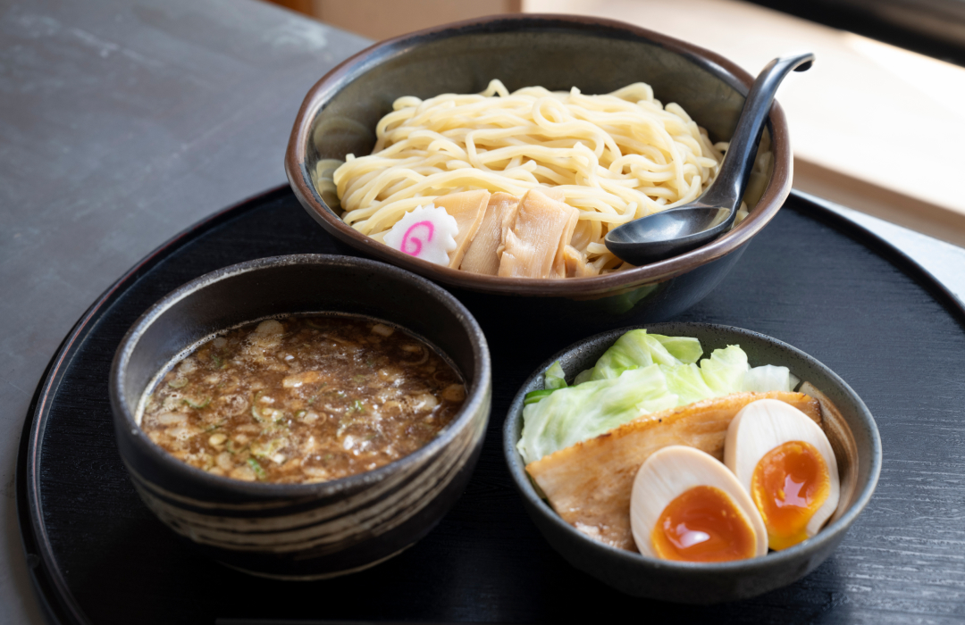 ラーメン大好きオーナーが行き着いた また食べたくなる魚介つけ麺